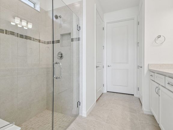 Owner s Walk-In Shower