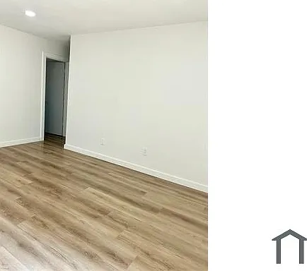 813 Panay Way Dr — Photo 16