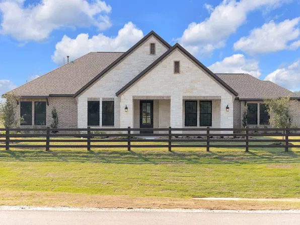 301 Seguin Dr, New Waverly, TX 77358