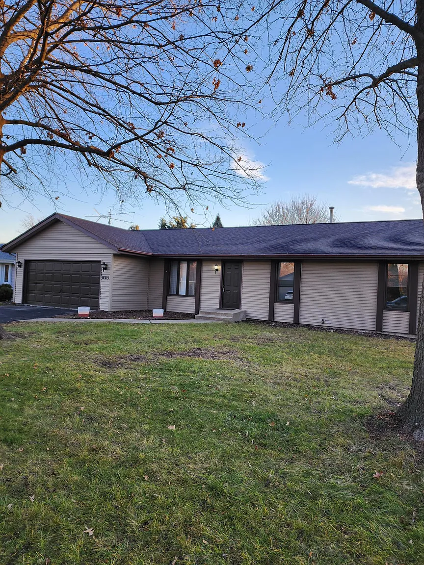 8315 Elm Ave photo 1