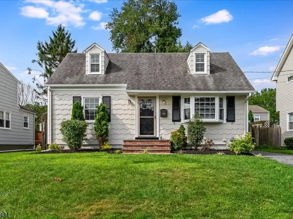 1018 Grandview Ave, Westfield Town, NJ 07090