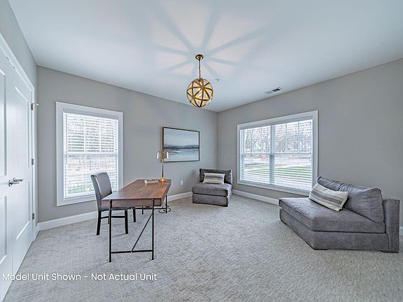 5th image of 5189 Highpointe Lakes Dr #8401