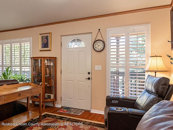 4th image of 132 Deer Valley Dr