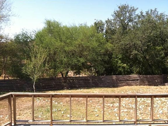 Greenbelt behind yard