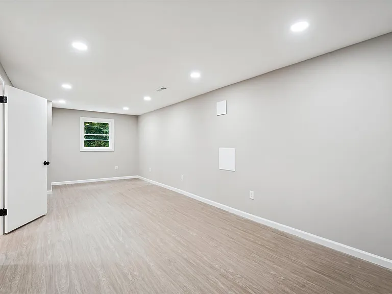 2226 Westwood Pl — Photo 20