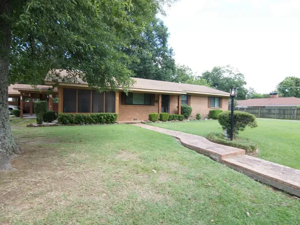 219 Eagle St, Lonoke, AR 72086