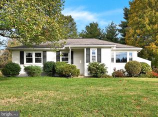 1721 Windy Hill Rd, Lancaster, PA 17602