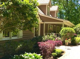 948 Blue Gill Rd, Cohutta, GA 30710