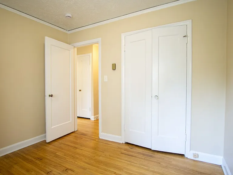 2010 SE Sherman St #6 — Photo 15