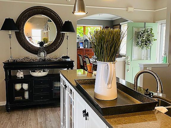 Kitchen Counter Top 
