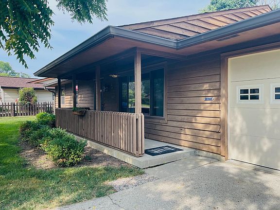 2nd image of 111 Marti Ct