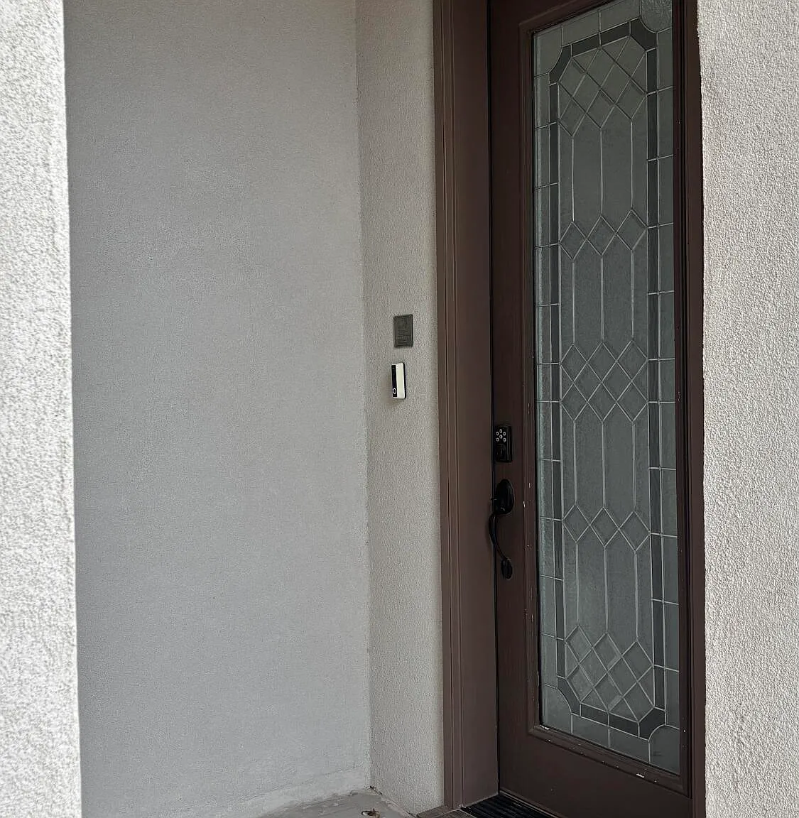 3 bed, 2.5 bath, 1605 sqft, $1,950 — Photo 3
