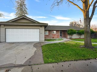 1020 Lexington Dr, Modesto, CA