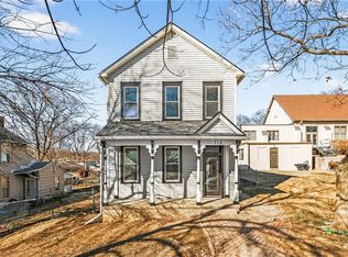 712 Seneca St, Leavenworth, KS 66048