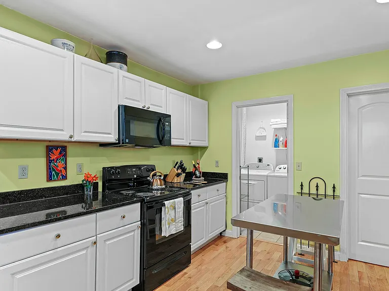 804 Main St — Photo 7
