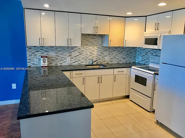 13155 Ixora Ct #907 — Photo 7