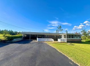 82 Cook Rd, Hazlehurst, GA 31539