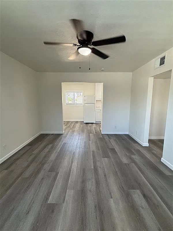 4064 E Dwight Way - 202 — Photo 2