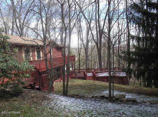 158 Heaters Hill Rd, Matamoras, PA 18336