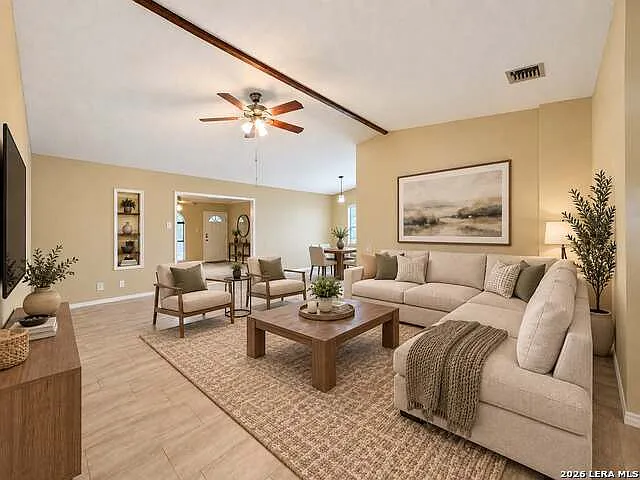 4 bed, 2.0 bath, 2136 sqft, $1,700 — Photo 4