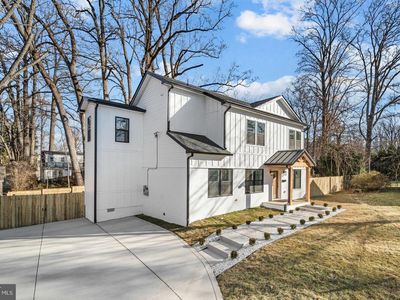 608 Laura Dr, Falls Church, VA, 22046