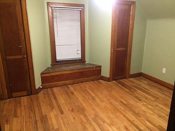 2nd image of 310 Florence St