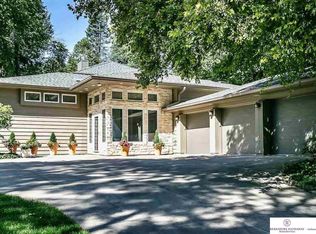 1312 Ridgewood Ave, Omaha, NE 68124