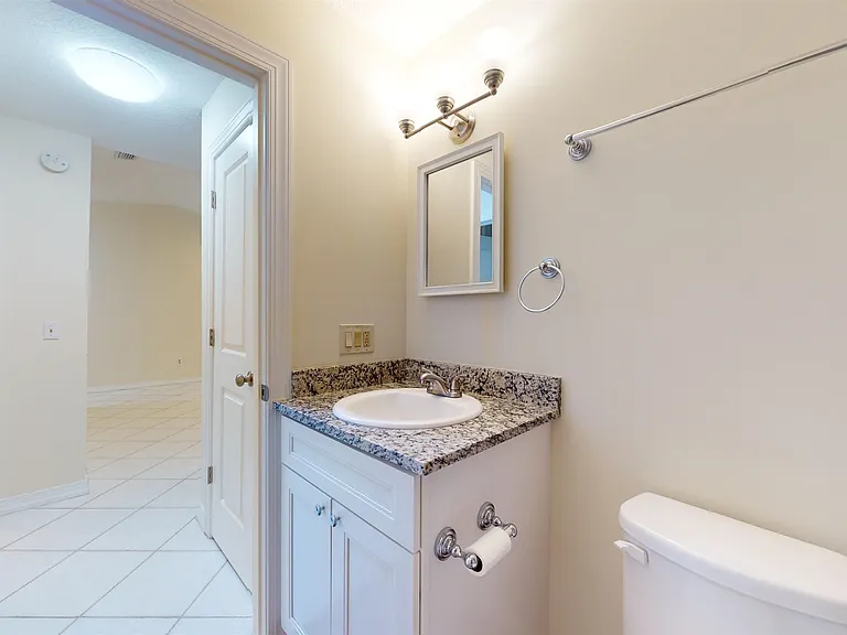 620 Segovia Rd — Photo 23