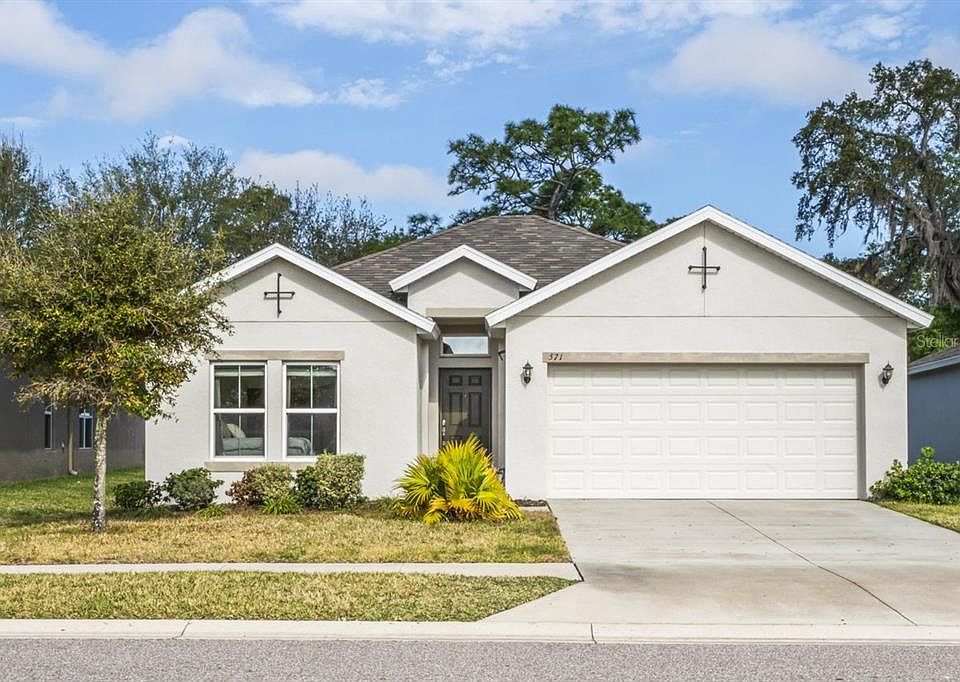 1st image of 571 Old Windsor Way