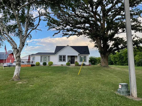 29002 Isle Ave, Northfield, MN 55057