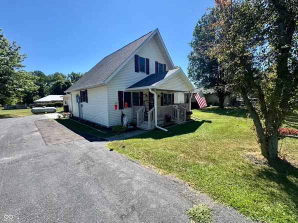 440 Mill Spgs, Fillmore, IN 46128