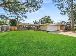 9779 Westview Dr, Houston, TX 77055