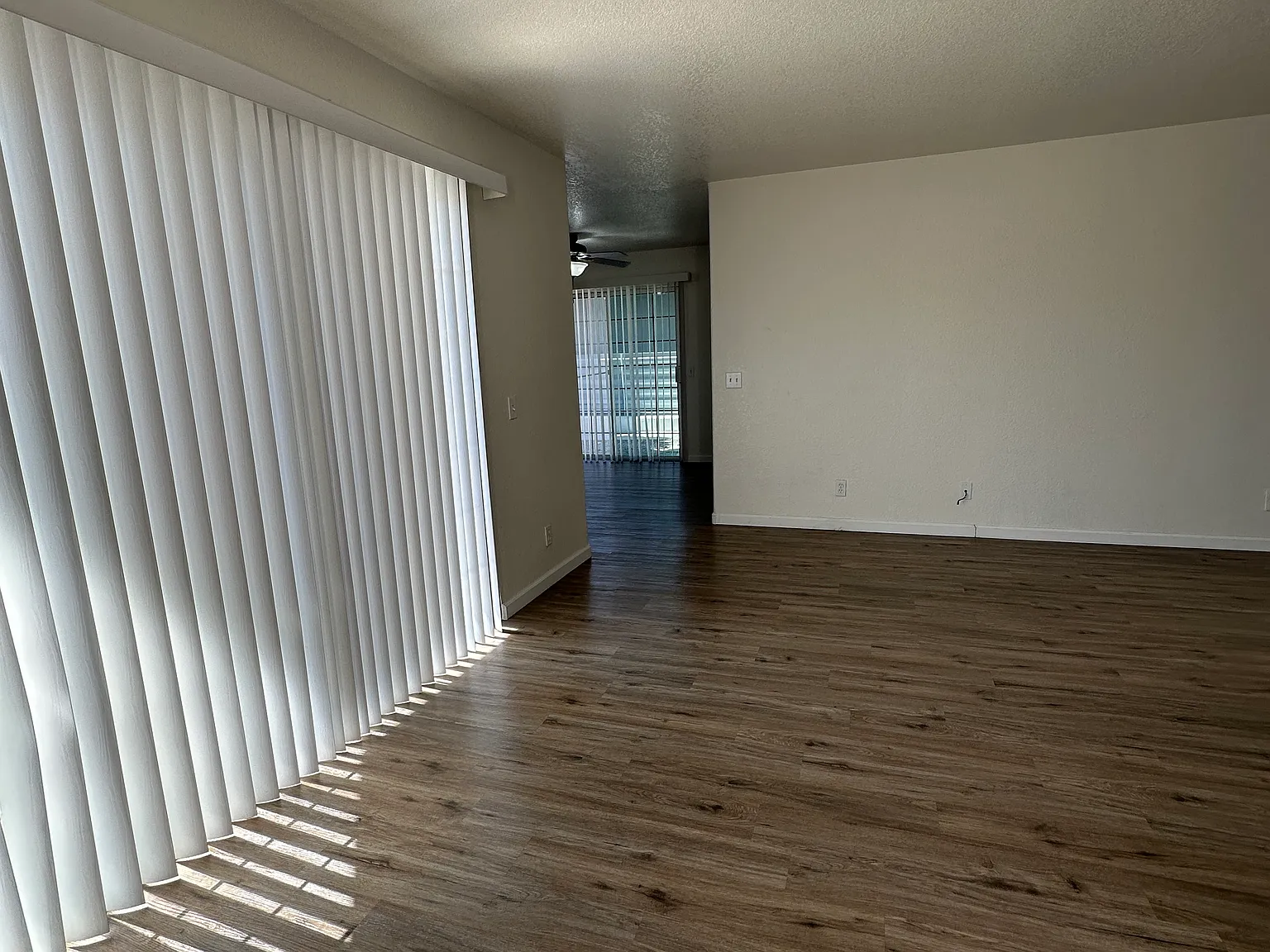 2798 N Junipero Ave — Photo 3