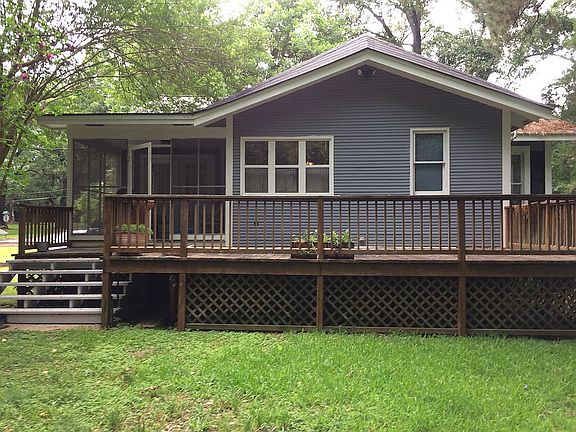 2nd image of 14 Conner Cir