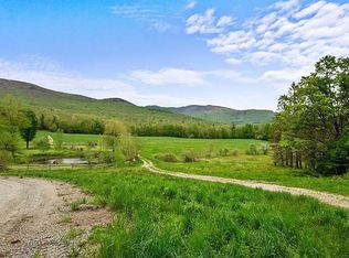 61 Stone Bridge Ln, Huntington, VT 05462