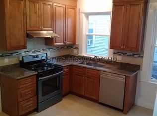 40 Charles St #F1, Auburndale, MA 02466
