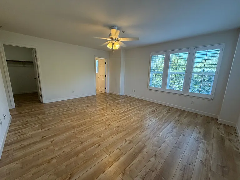 50 Corrietta Ct — Photo 17