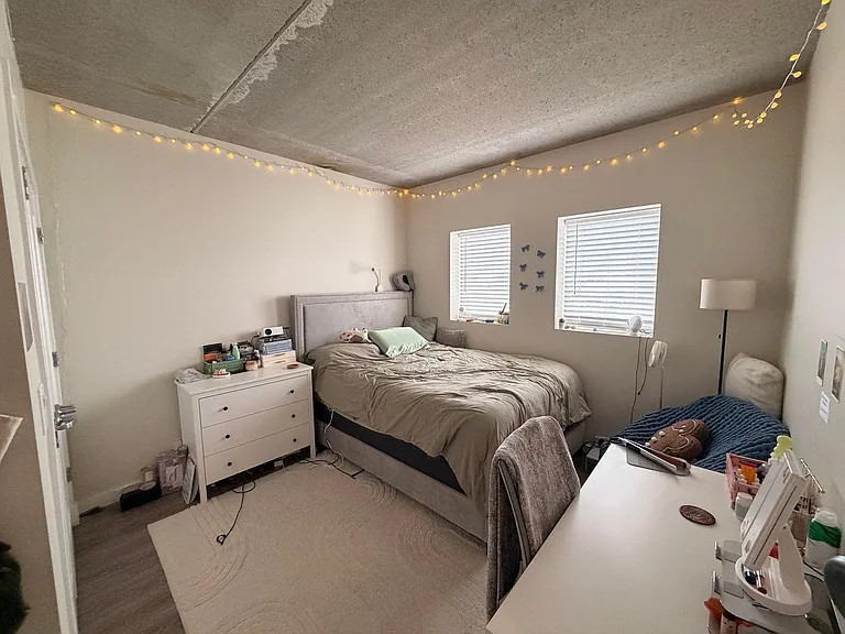 1328 W Morse Ave #3 — Photo 5