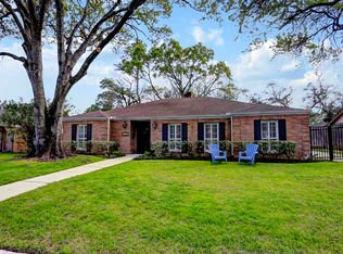 7807 Meadowcroft Dr, Houston, TX 77063