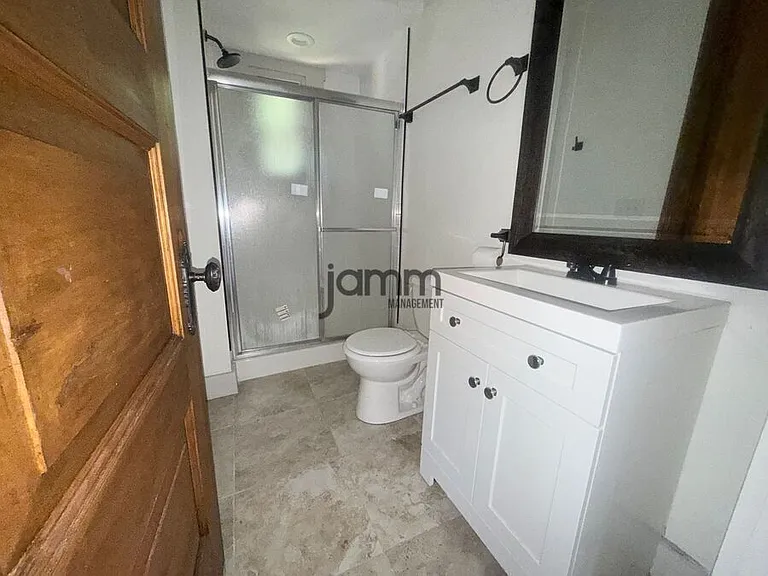 1856 E 89th St #201 — Photo 10