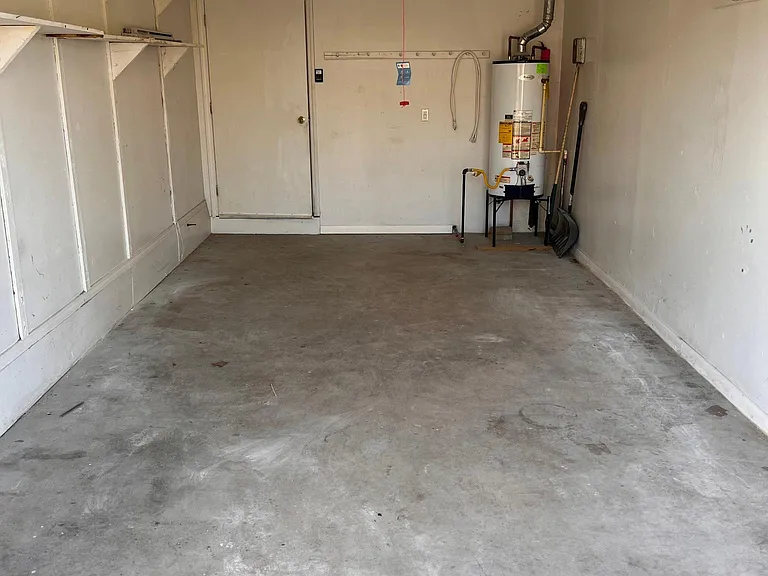 407 Knobview Dr — Photo 15