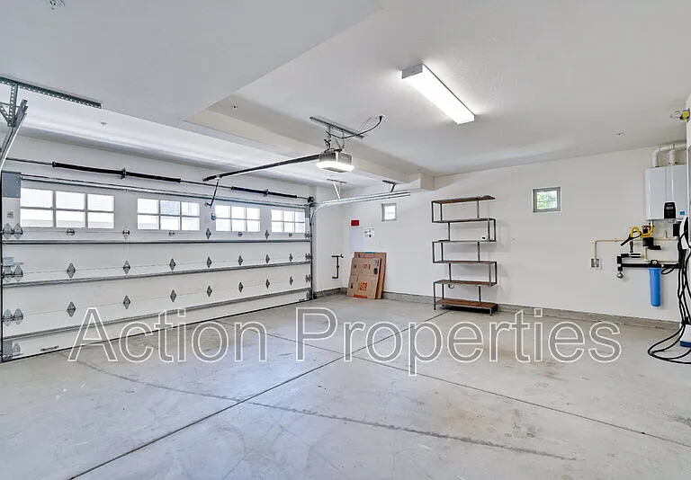 2388 Toledo Ter — Photo 26