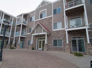 6030 E Superior St APT 106, Duluth, MN 55804