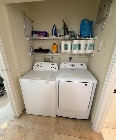 11155 SW 5th Pl #205 — Photo 9