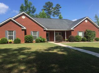 507 Camelot Dr, Lagrange, GA 30241