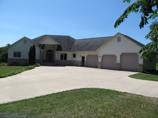 1st image of 5963 Linda Ct