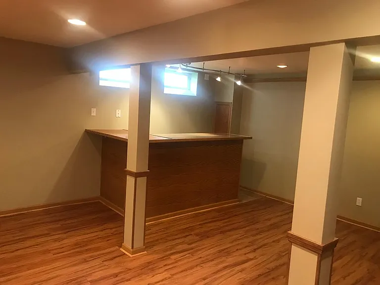 lowest level built in bar/den - can be converted to another bedroom