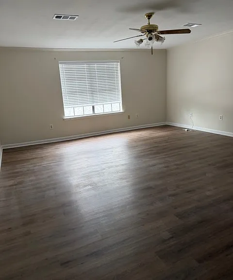 12453 Coursey Blvd #12453 — Photo 3