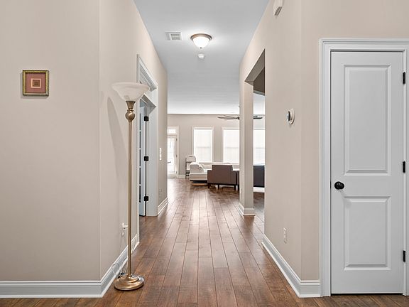 4th image of 3957 Bryson Ln