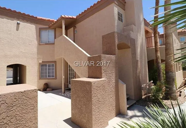 1851 Hillpointe Rd #17 — Photo 2